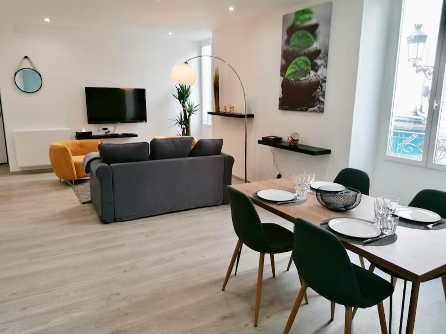 L'Harmonie 72M2 - 2 Chambres Parentales - Rue De La Halle - Hyper Centre Lourdes Exterior photo